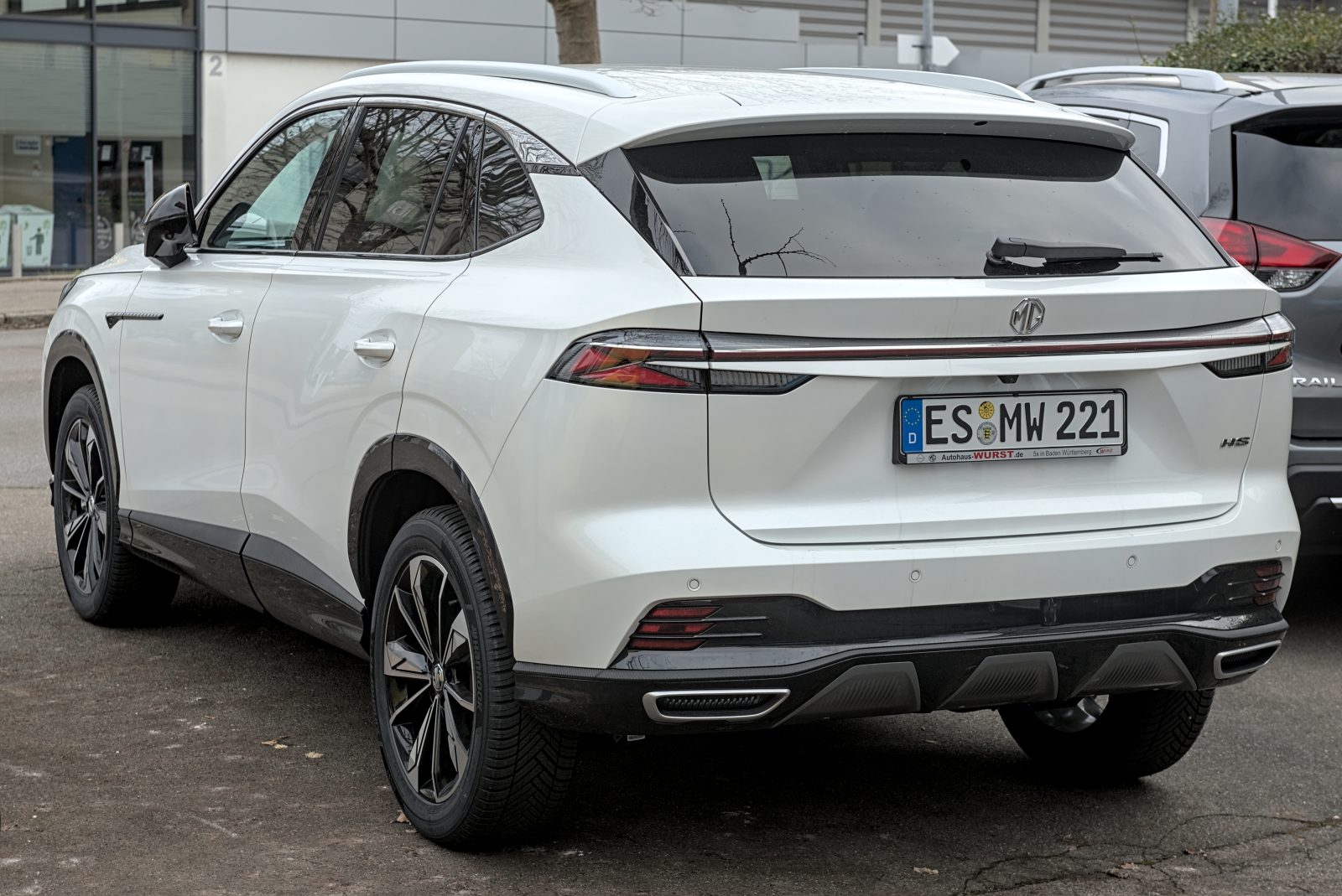 إم جي إتش إس PHEV