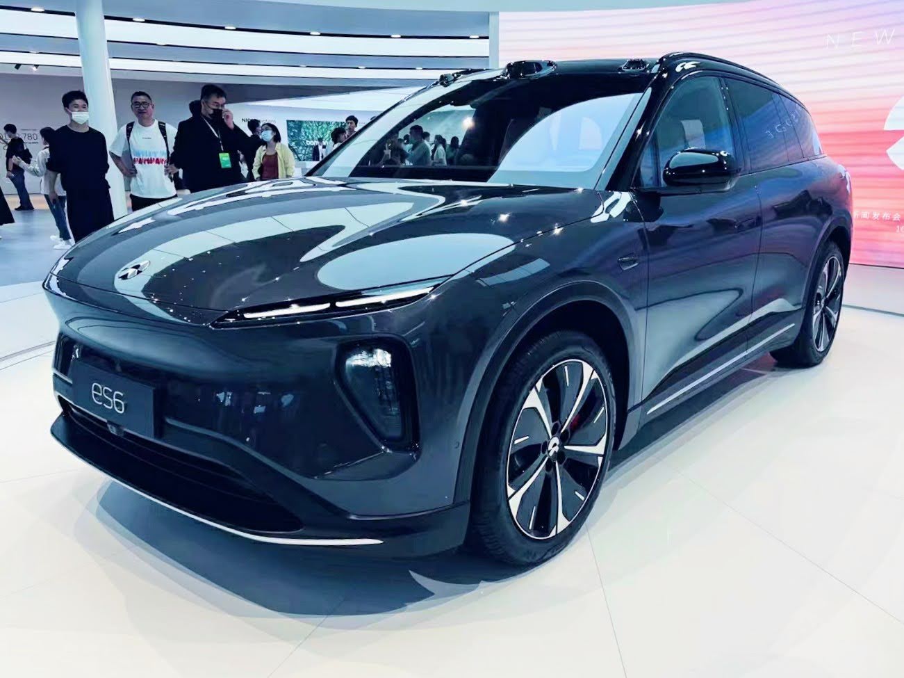 NIO ES6