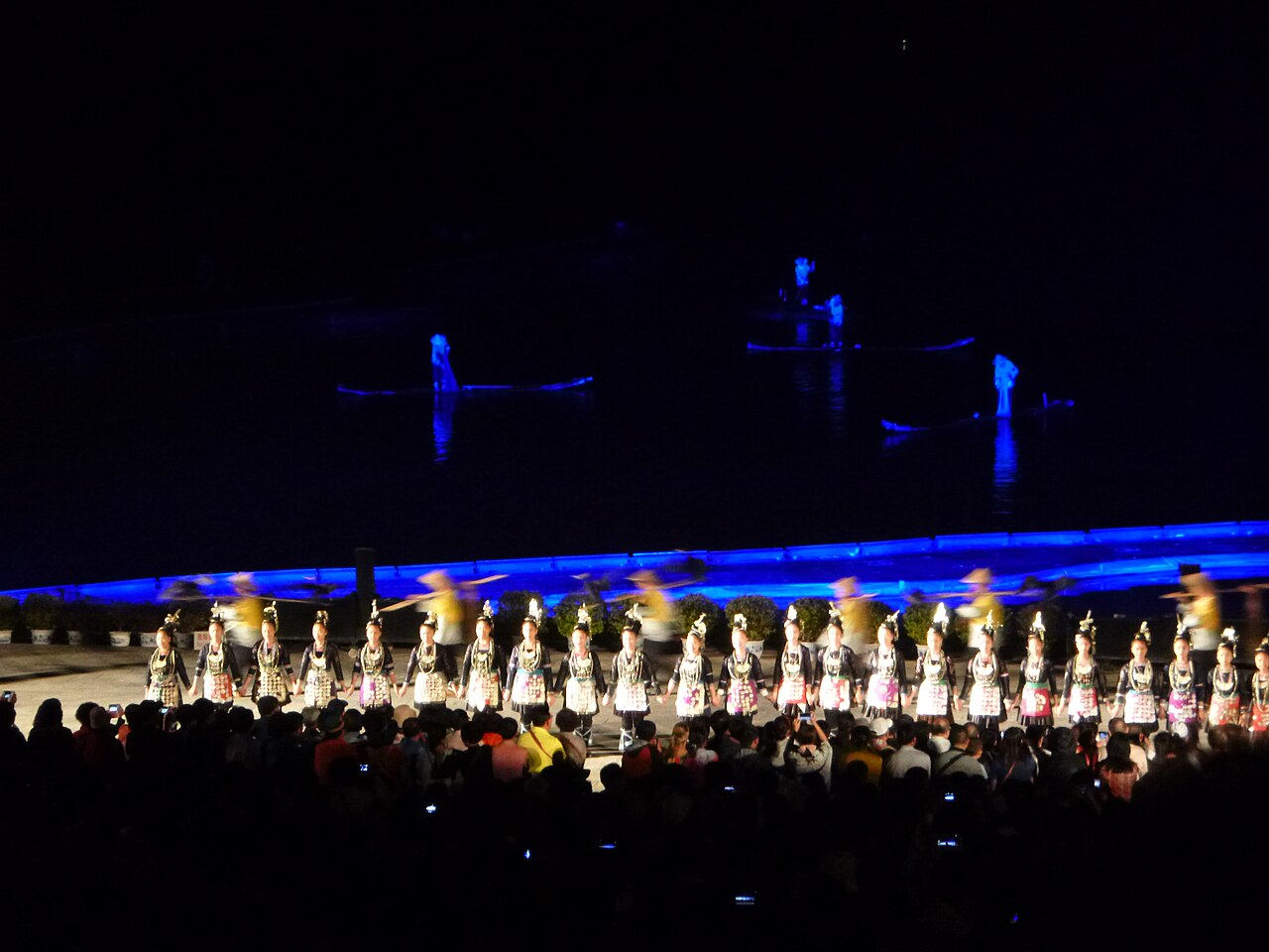 Yizhou