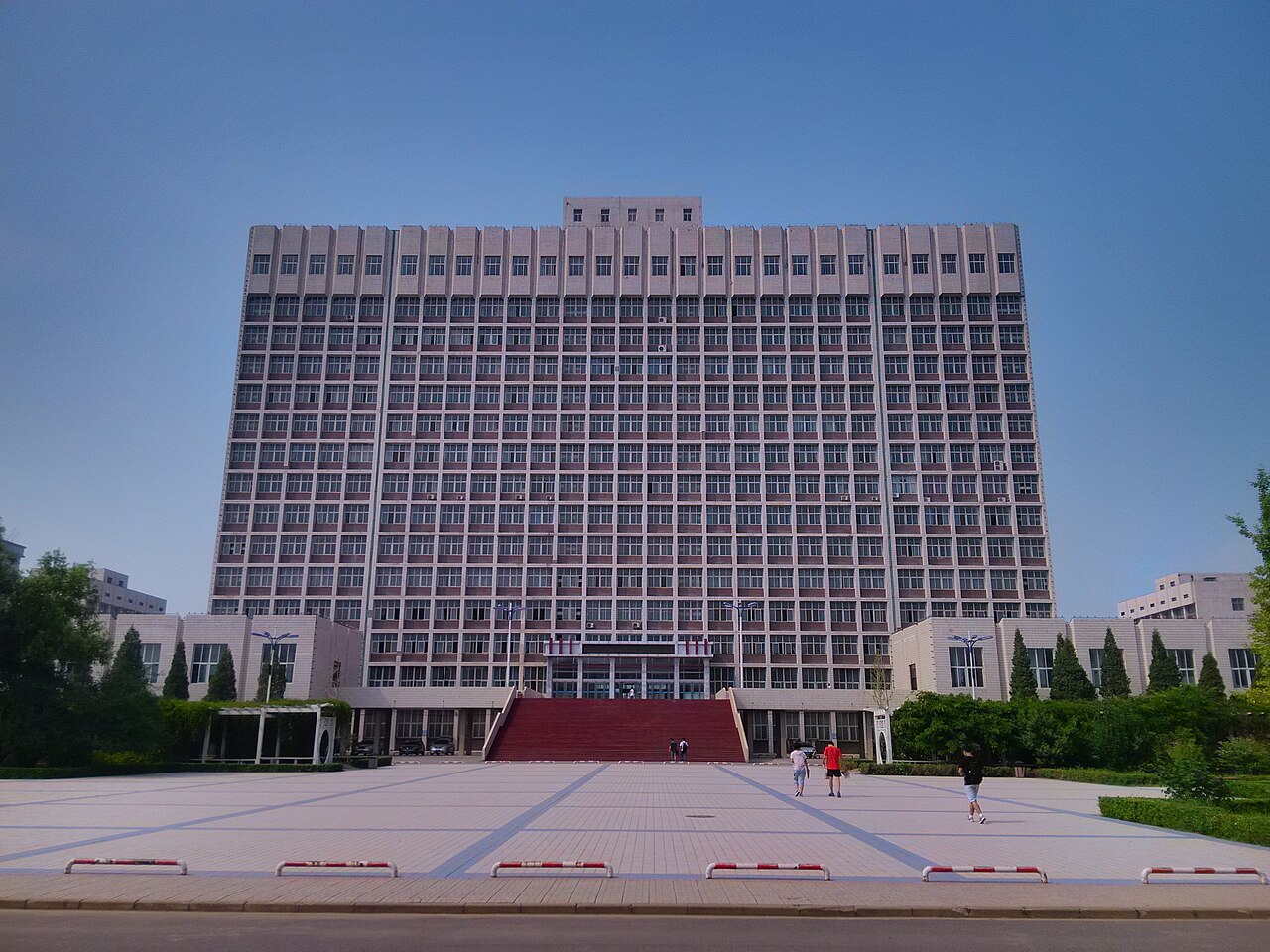 山西财经大学
