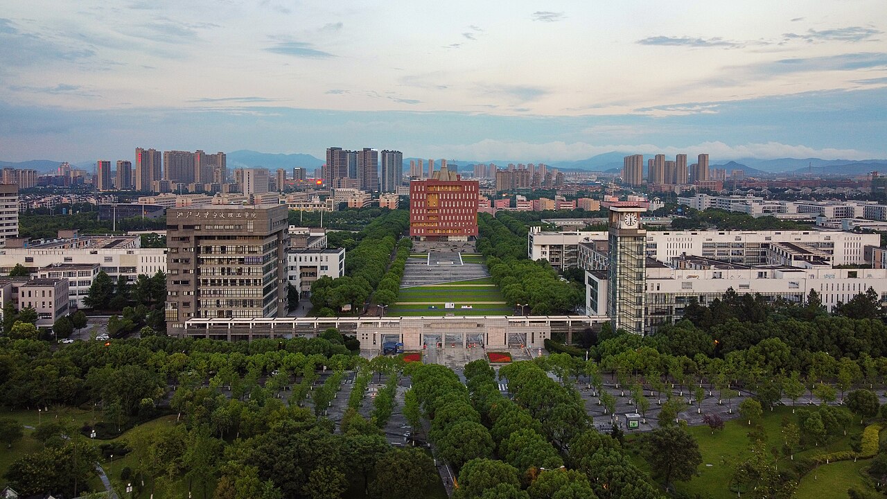 宁波大学