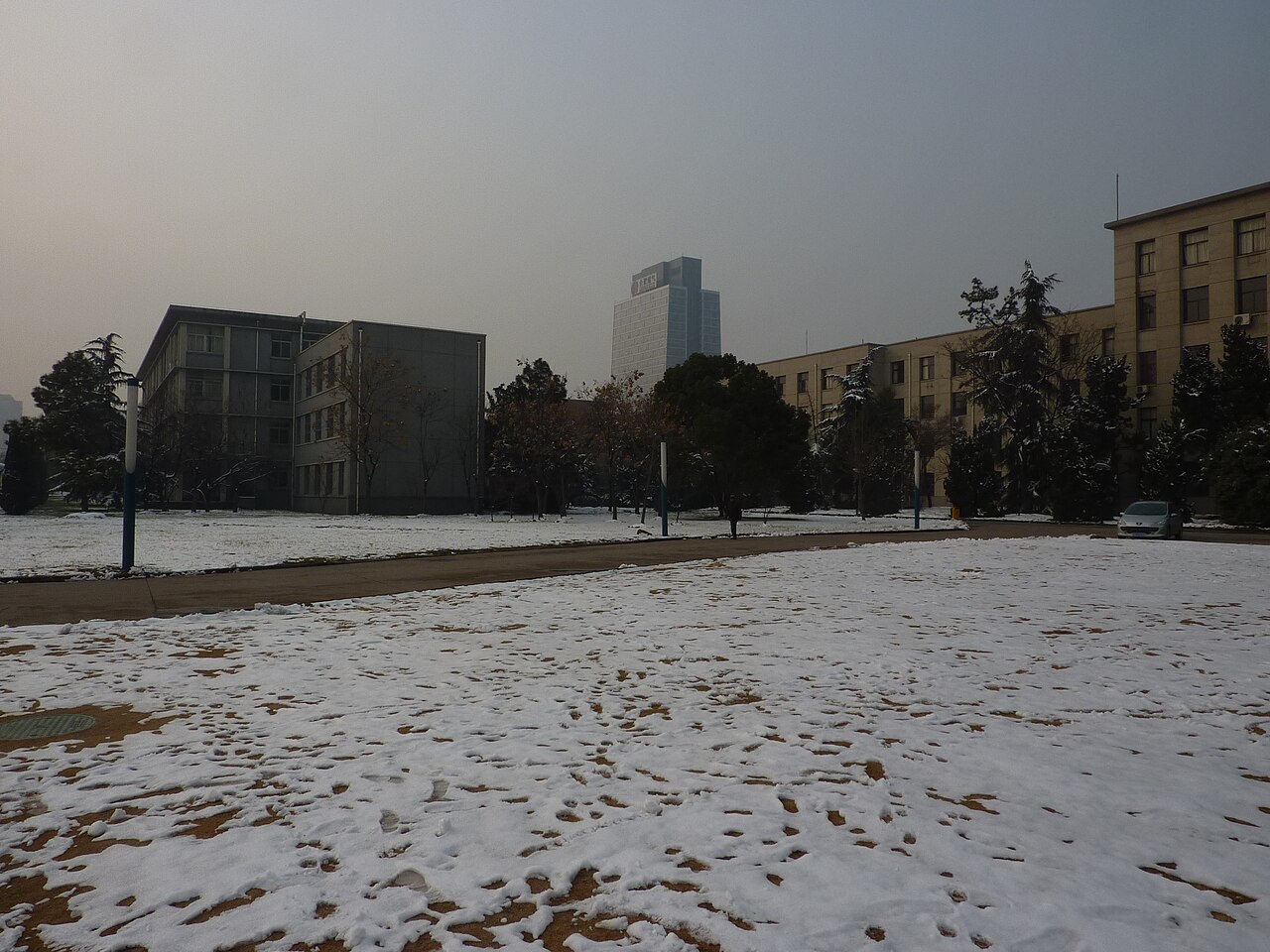 جامعة آنهوي