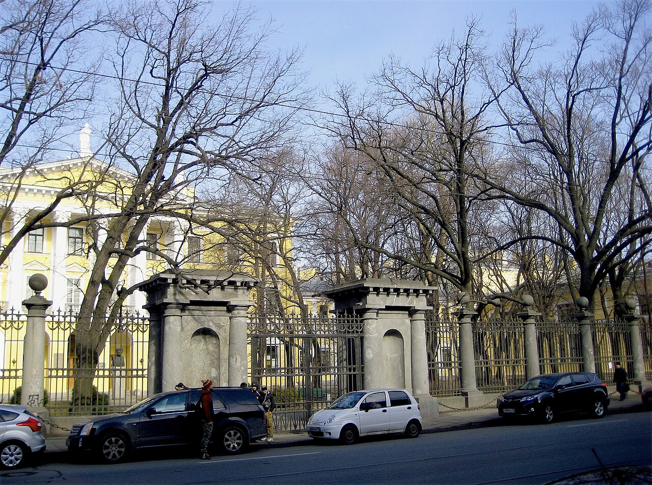 中央财经大学