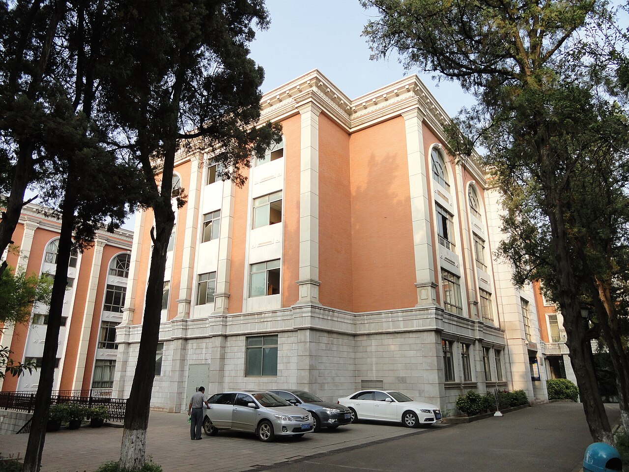 Yunnan University