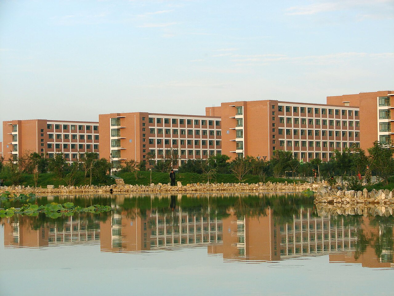 兰州理工大学
