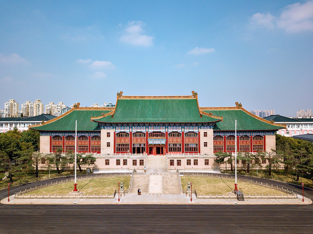上海体育大学