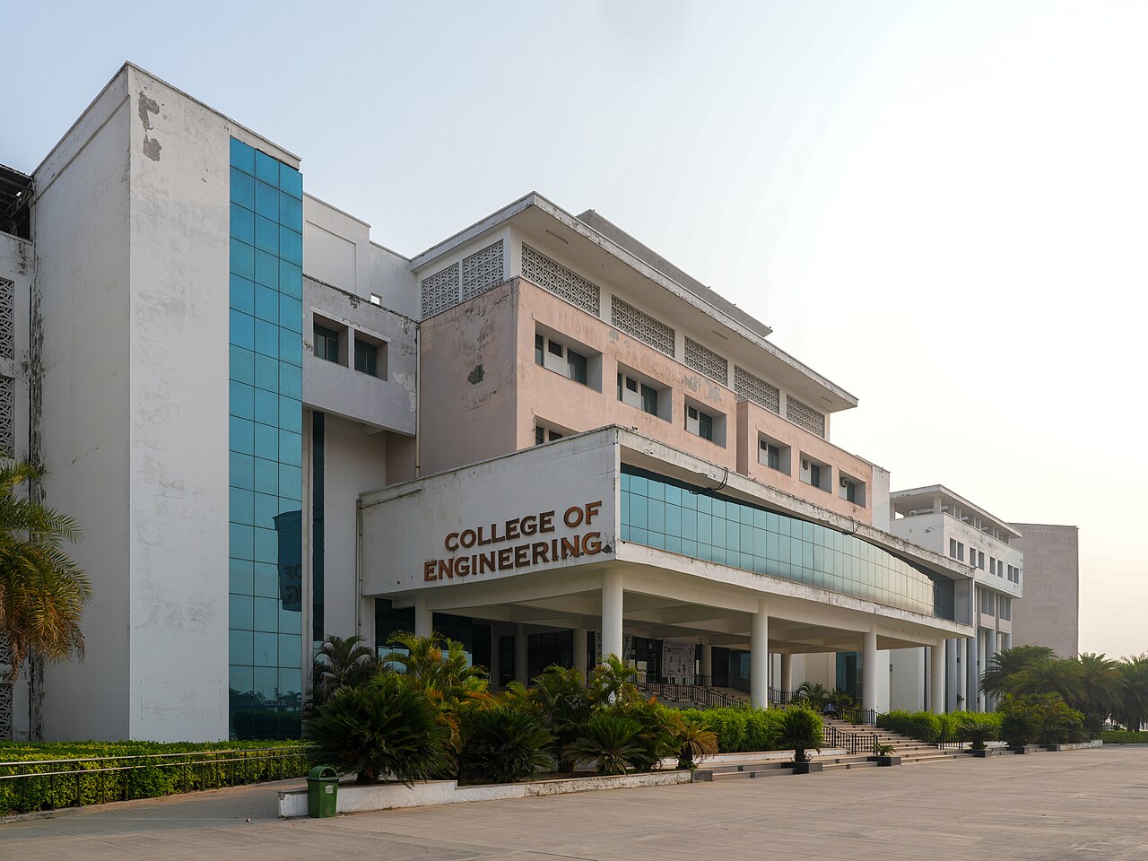 جامعة شاندونغ الطبية الأولى