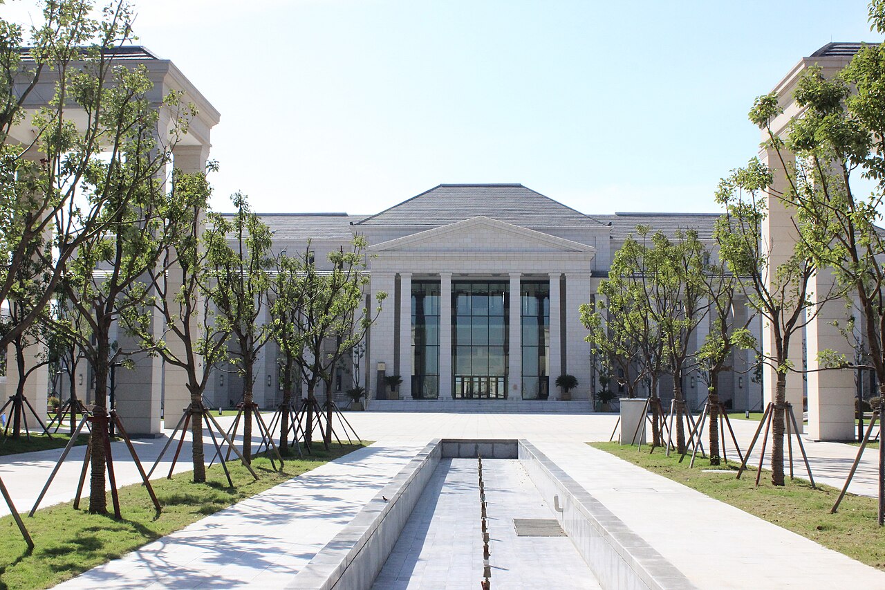 长治学院