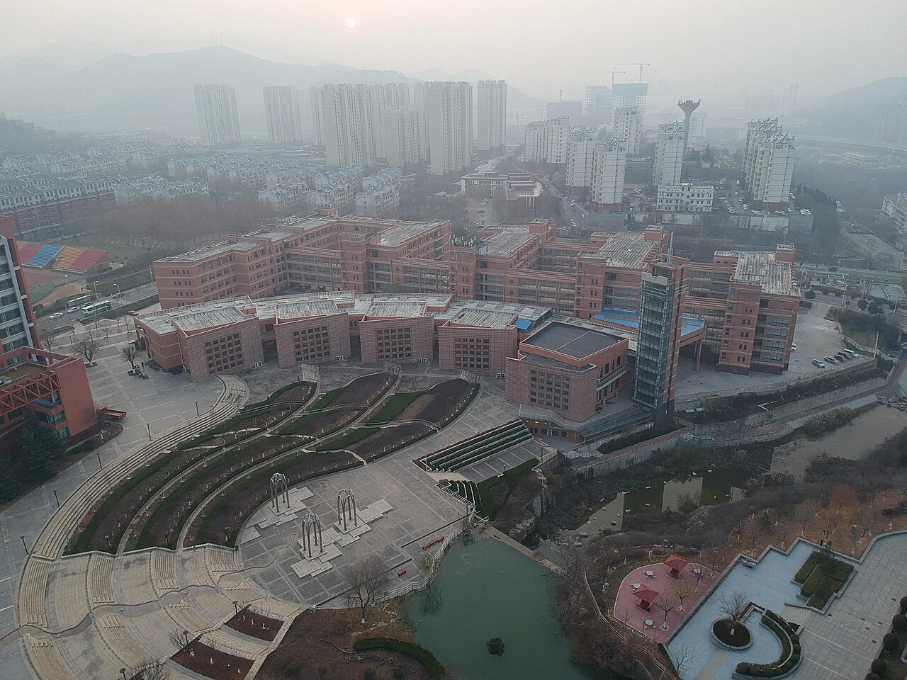 山东师范大学
