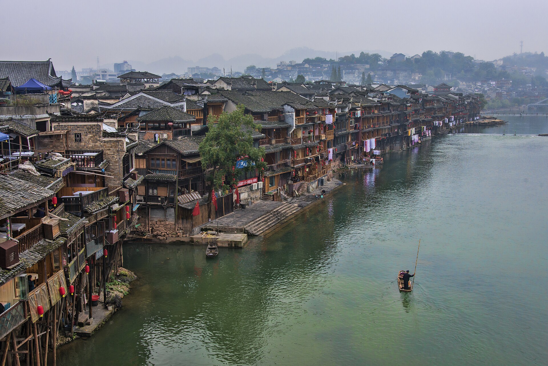 凤凰古城