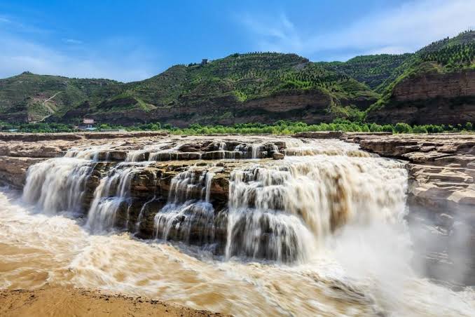 Hukou Waterfall