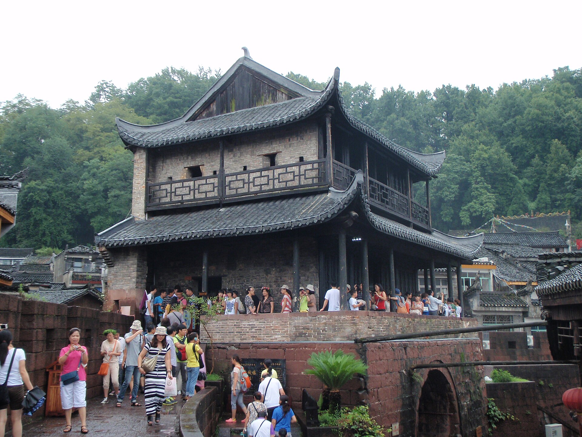 凤凰古城