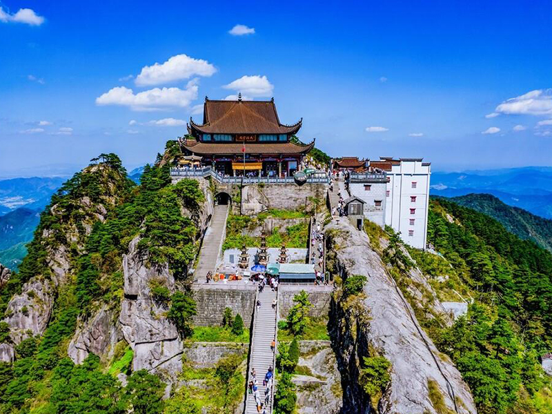 华山