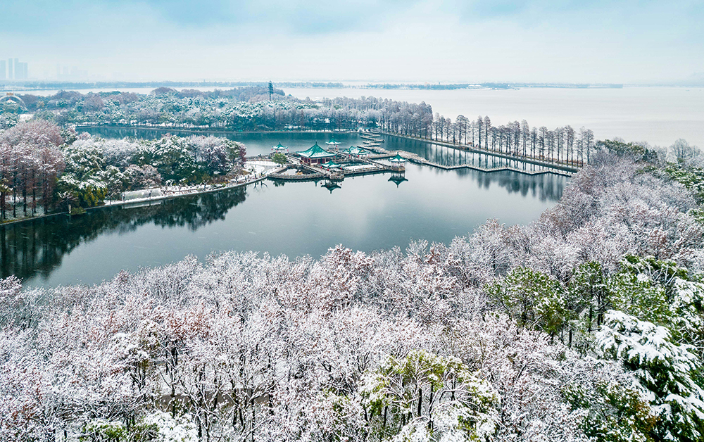 East Lake (Donghu)