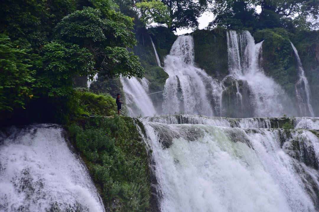 Detian Transnational Waterfall